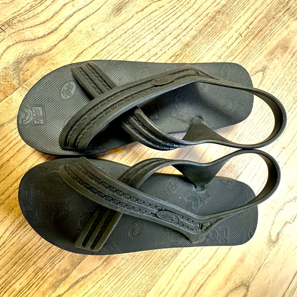 Flojos rubber sandals